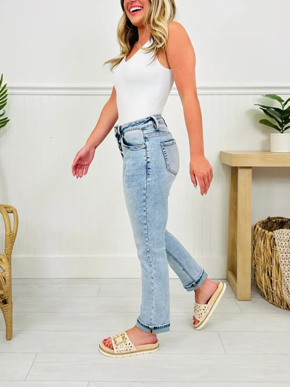 Take My Advice Tummy Control MOCO Exclusive Straight Jeans