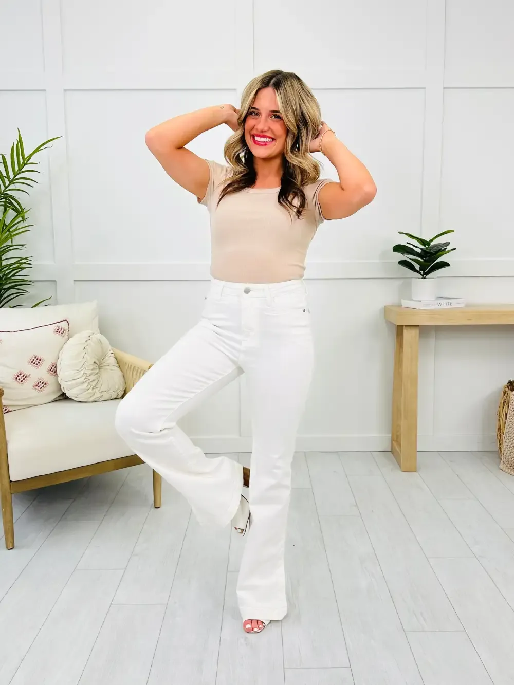 Judy Blue Something To See Side Slit Bootcut Jeans in White