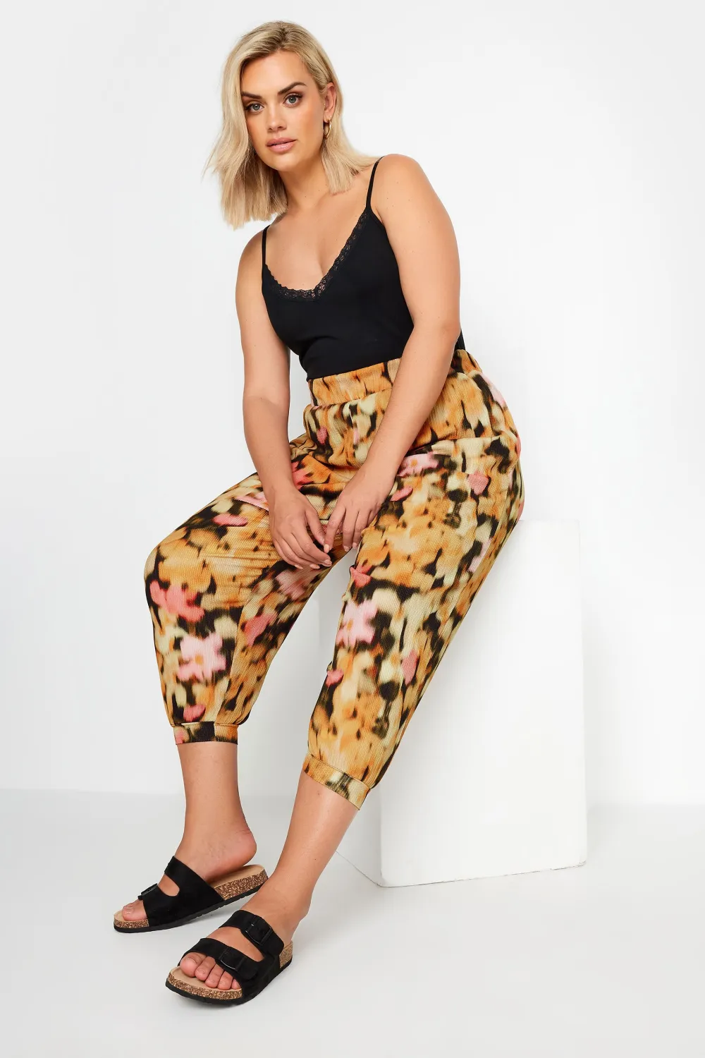 YOURS Curve Black Geometric Print Textured Cropped Harem Trousers