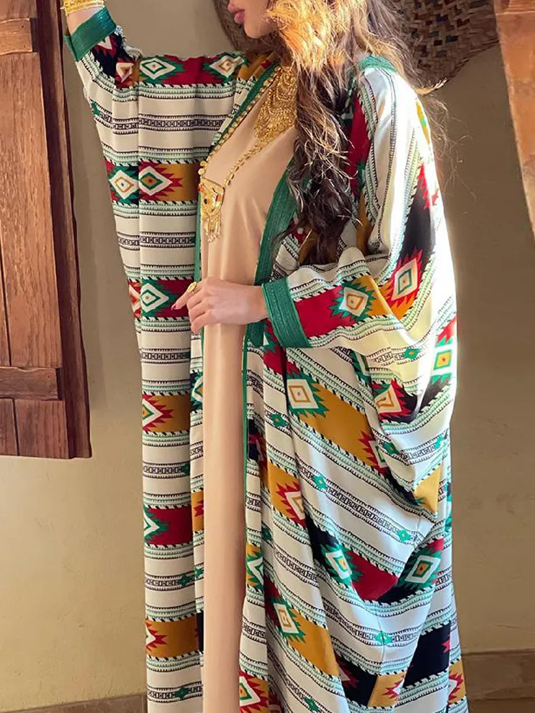 Fashion Stripe Bat Sleeve Tank Top Dress Coat Two Piece Set