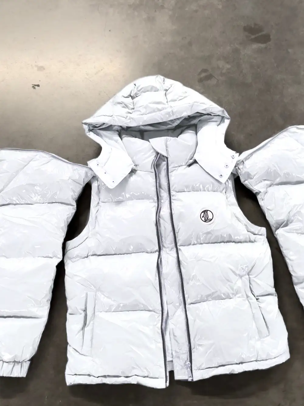 Puffer Jacket w/ detachable sleeves (bodywarmer) WHITE