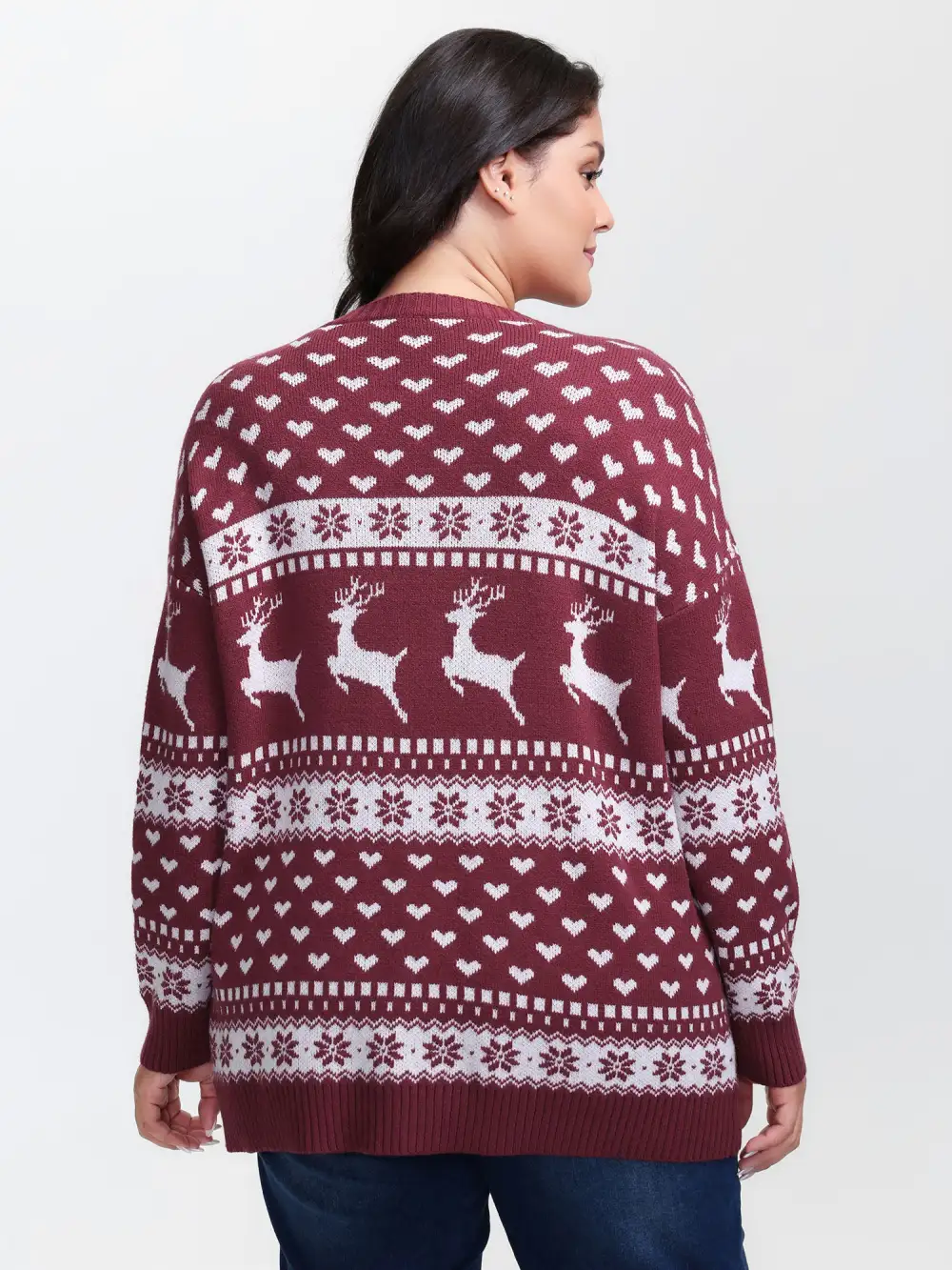Reindeer Holiday Print Round Neck Pullover