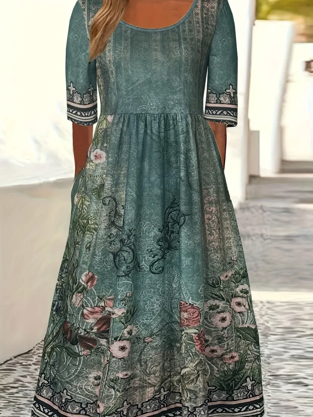 Floral Print Crew Neck Dress, Casual Short Sleeve Dress For Spring & Summer