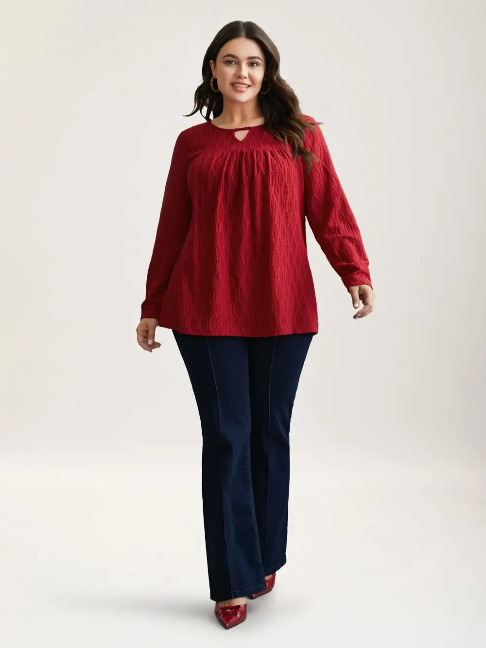 Textured Keyhole Gathered Knit Top