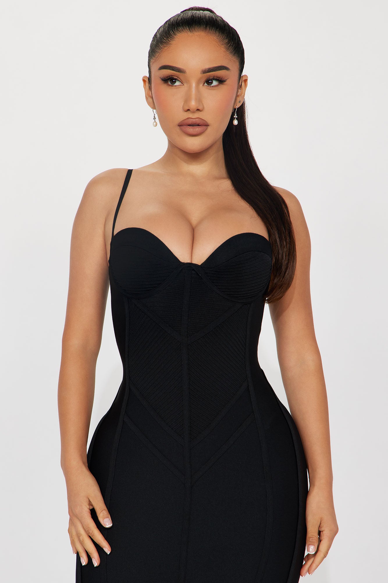 Mickie Bandage Midi Dress - Black