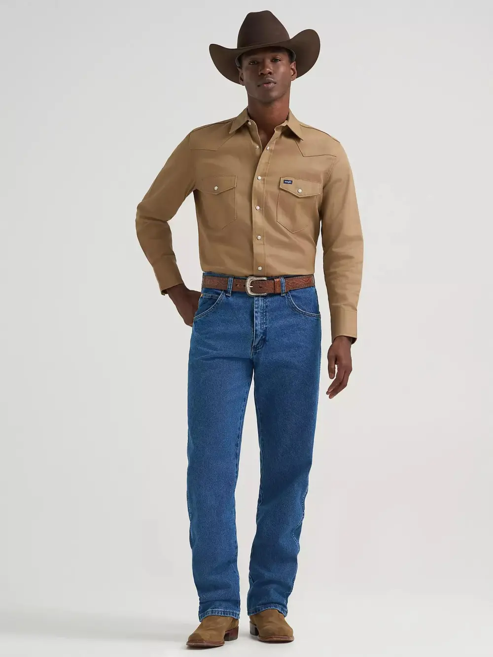 WRANGLER COWBOY CUT RELAXED FIT JEAN IN PREWASHED INDIGO