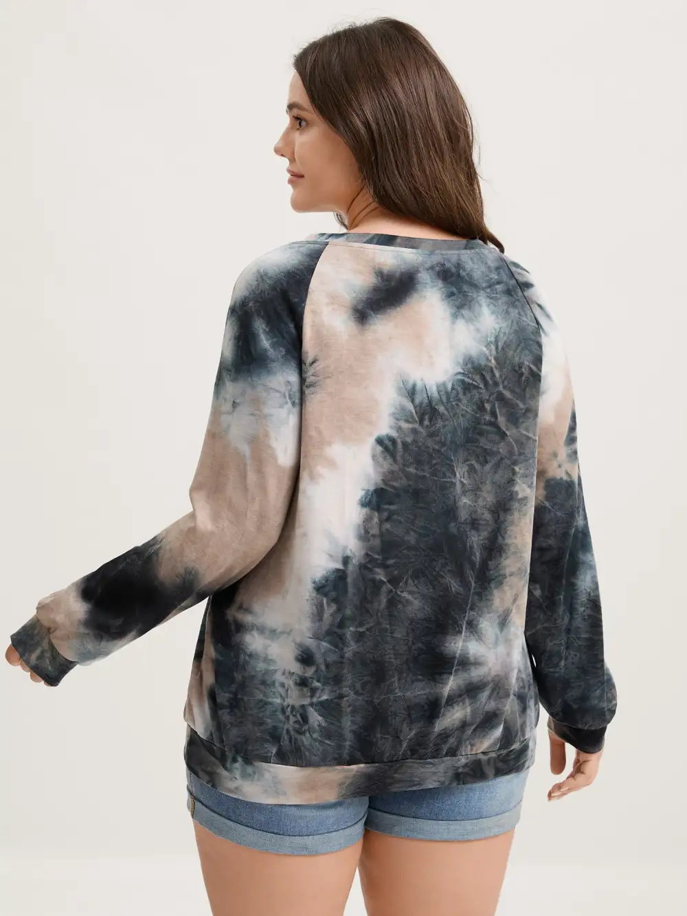 Round Neck Tie-Dye Sweatshirt