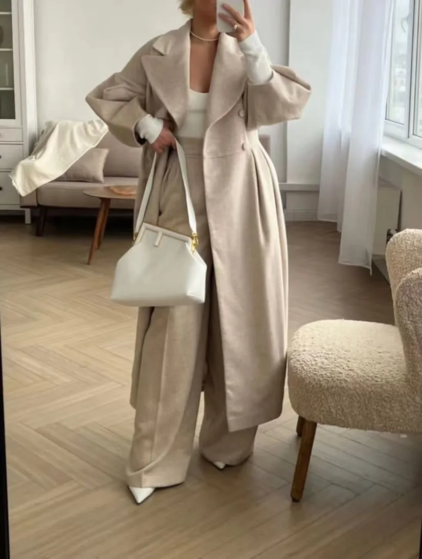 Retro Court Style Lantern Sleeve Large Lapel Long Coat