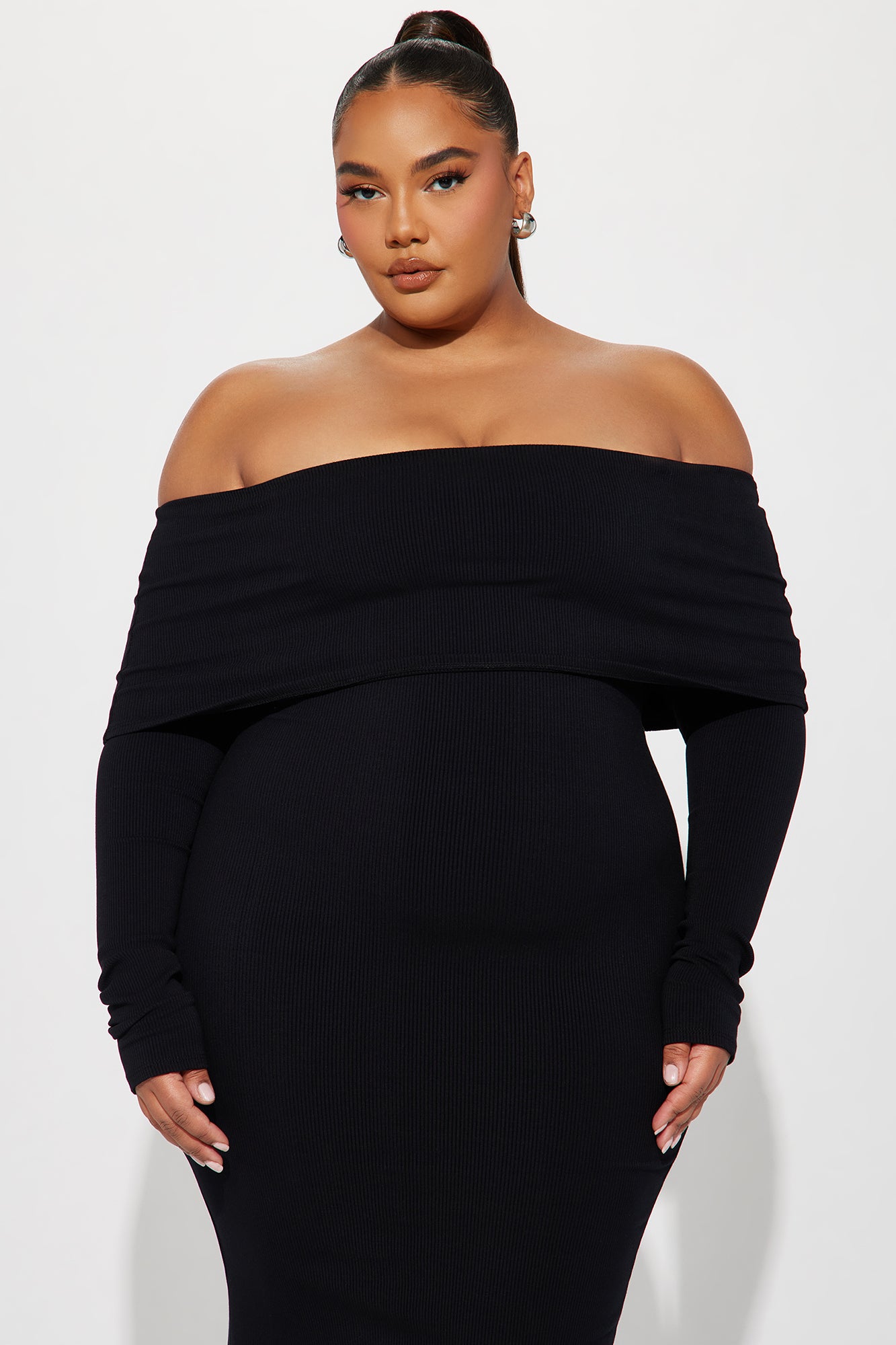 Nayeli Snatched Maxi Dress - Black