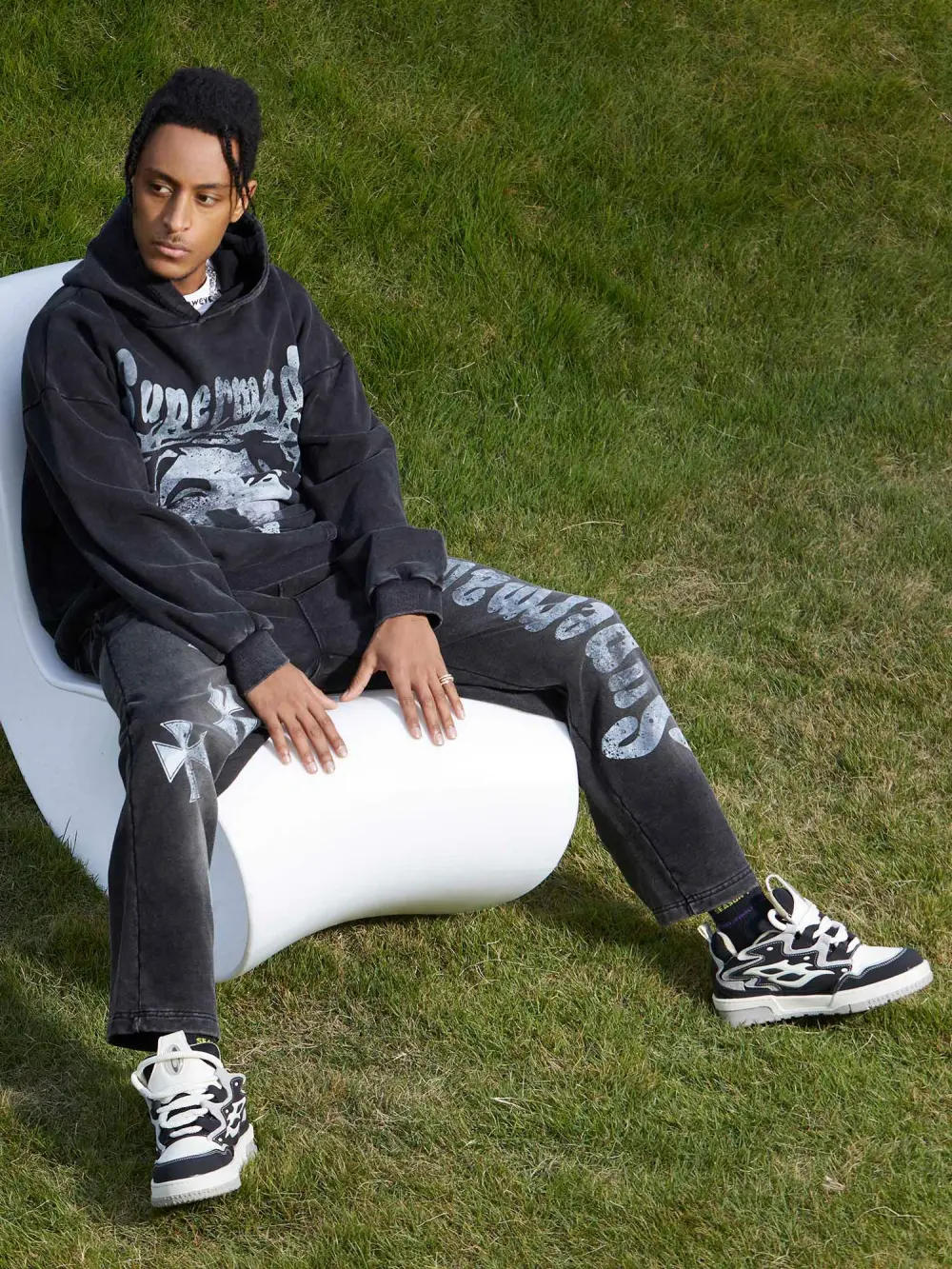 Heavy Duty Washed Jesus Graphic Hoodie - 1973