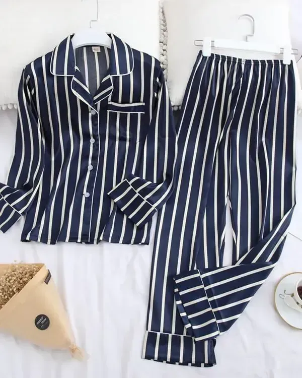 Long Sleeve Pajamas Ice Silk Printing Fashion Sleepwear Set