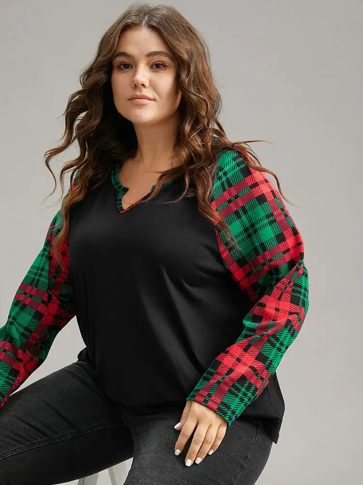 Plaid Contrast Notched Raglan Sleeve T-shirt