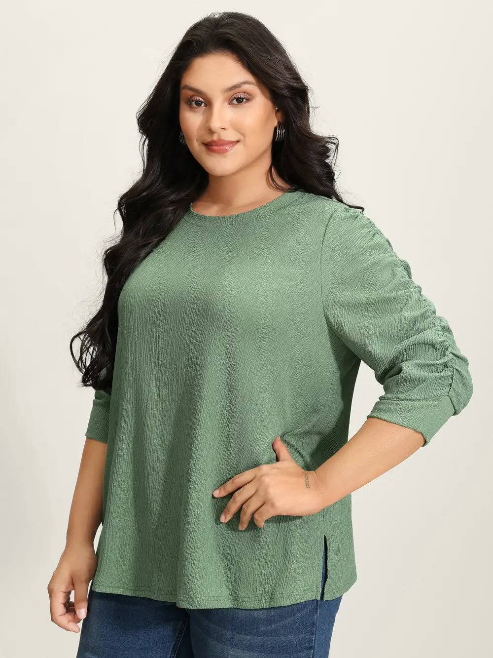 Textured Stretchy Three-Quarter Sleeve T-Shirt