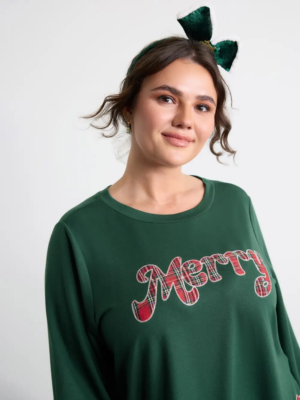 Merry Applique Embroidery Sweatshirt