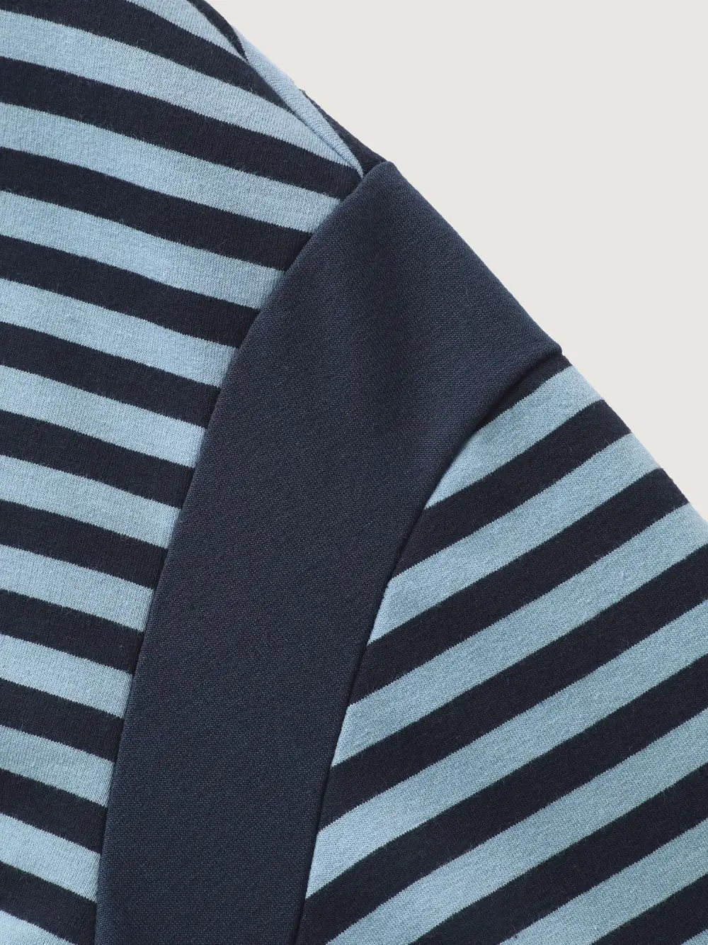 Stripe Print Color Contrast Sweatshirt