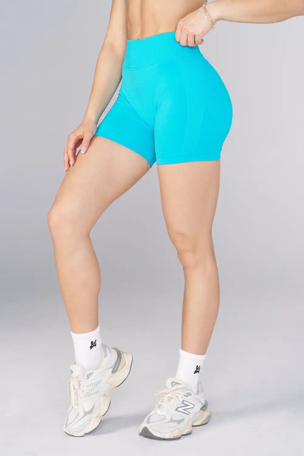 W148 Curve hourglass Shorts 5