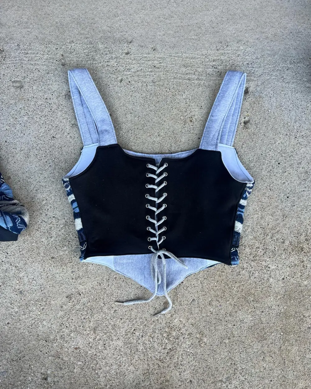 3 piece set tank jacket and bottoms how perfect and cozy piece for your Halloween day