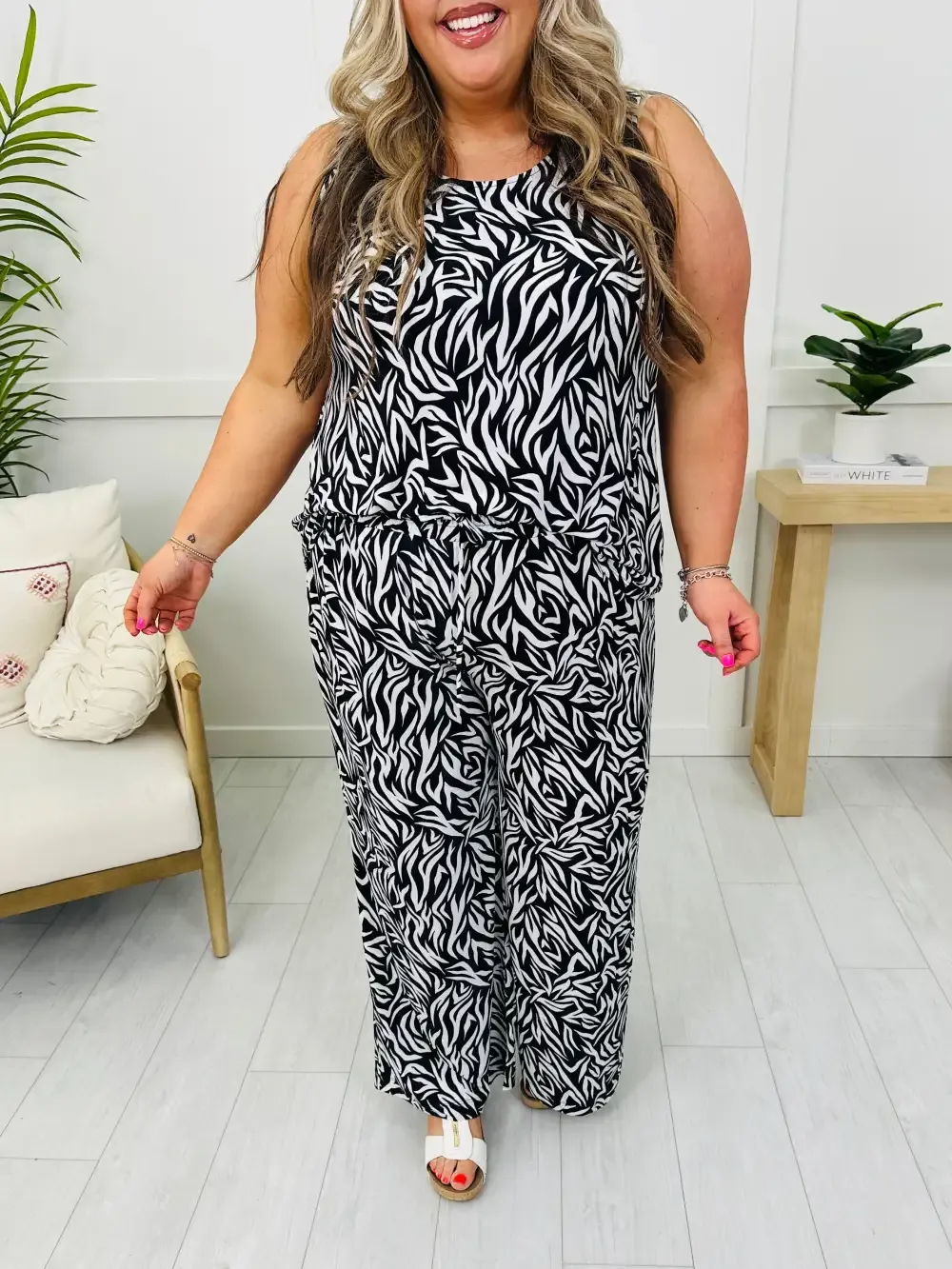 Take Me To The Beach Set in Laguna