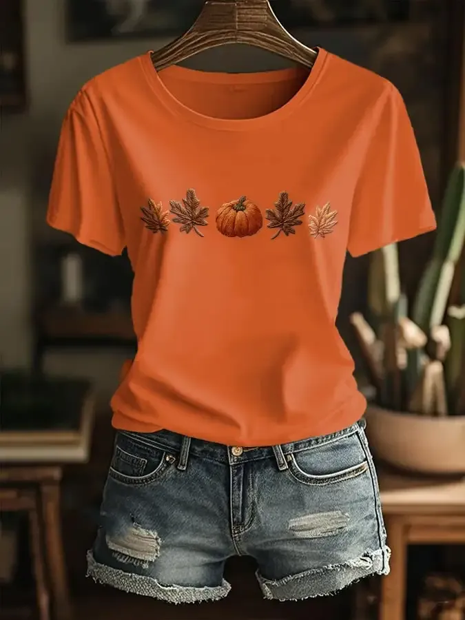 Women's Casual Retro Autumn Pumpkin Maple Leaf T-shirt