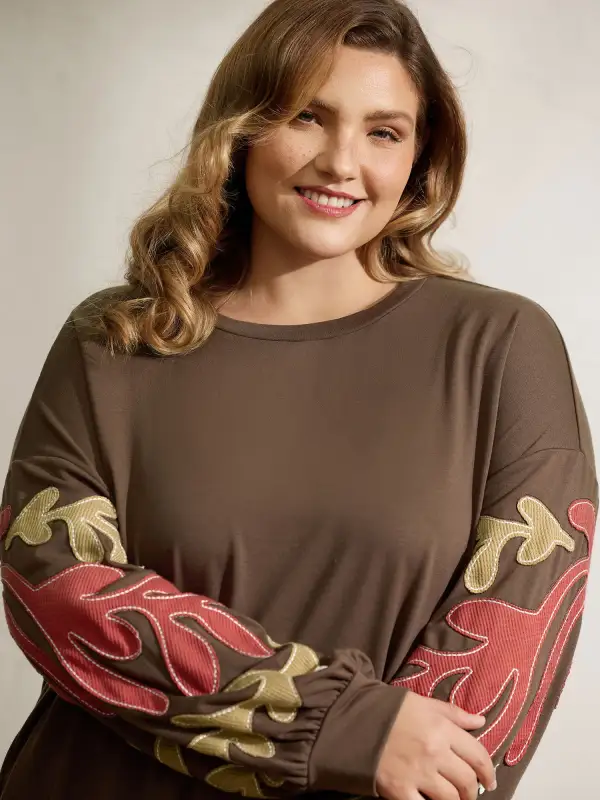 Floral Embroidered Patchwork Contrast Sweatshirt