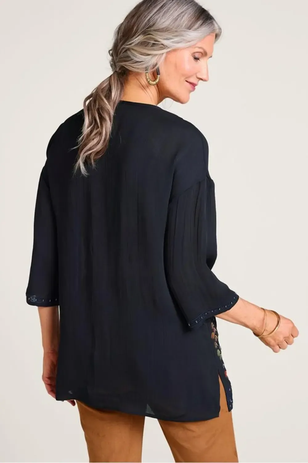 Mystic Meadow 3/4 Sleeve Top