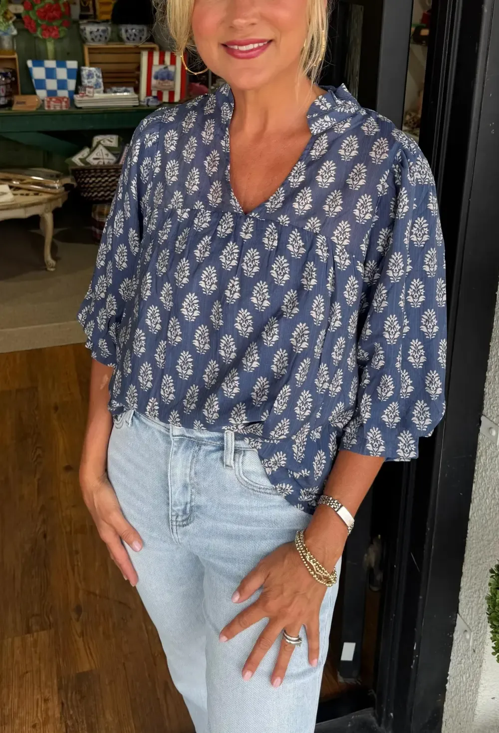 Women's V-neck Half-sleeve Printed Shirt Top