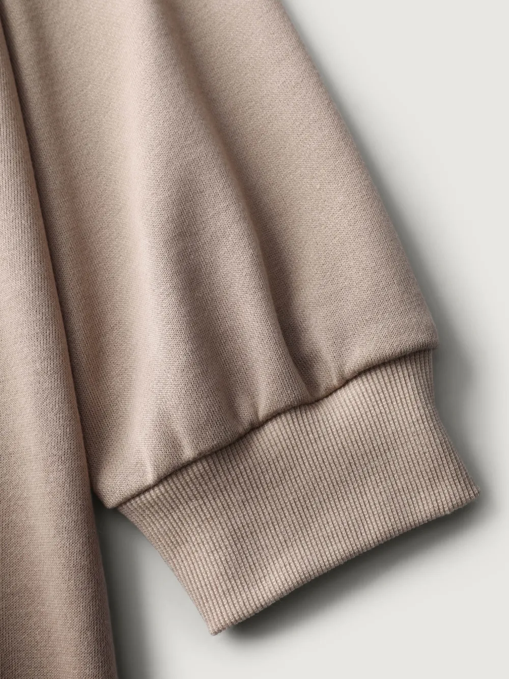 Leopard Bowtie Print Stretchy-Fit Sweatshirt