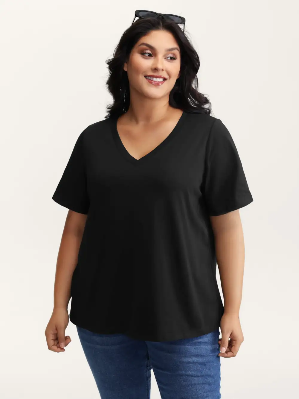 Stretchy Plain V-Neck T-Shirt