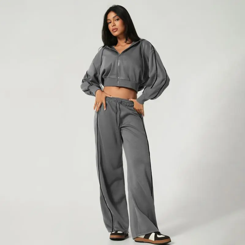 2-Piece Set: Cropped Hoodie & Wide-Leg Pants – Soft, Quick-Dry, with Pockets
