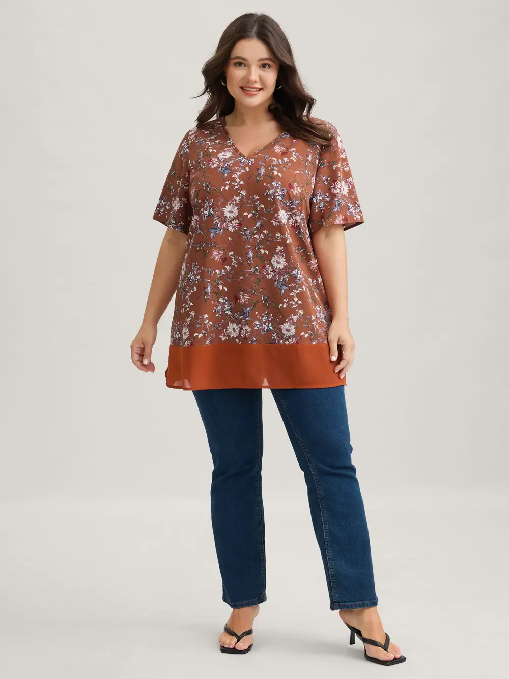 Garden Print Spliced V-Neck Blouse