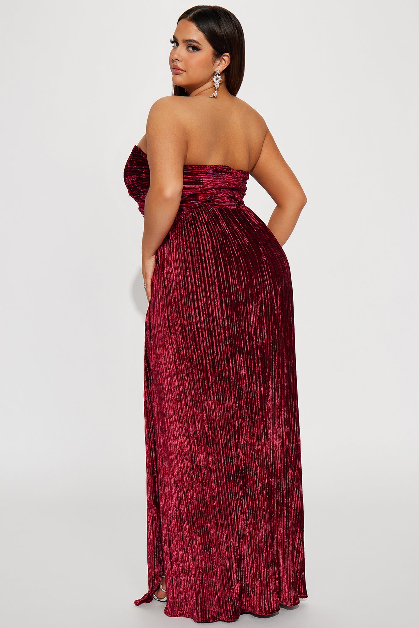 Mila Velvet Plisse Maxi Dress - Wine
