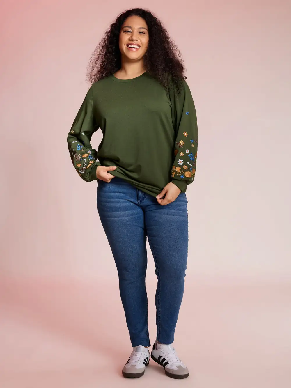 Floral Embroidery Textured Solid Sweatshirt