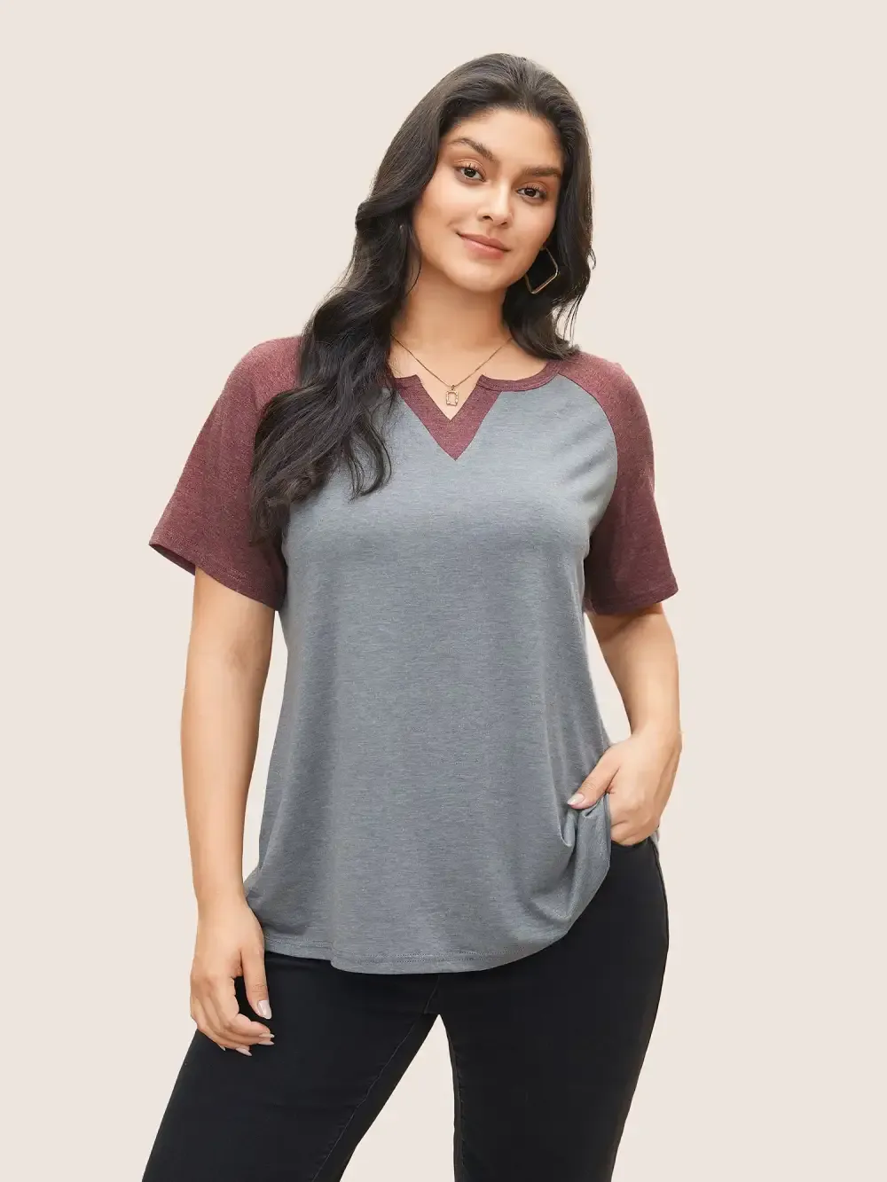 Colorblock Contrast Notched Raglan Sleeve T-Shirt