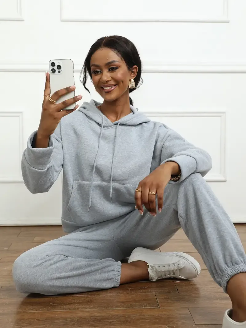 2PCS Oversized Athleisure Set: Solid Hooded Pocket Drawstring Sweatshirts & Sweatpants Sets for Women, Plus Size Comfortable Clothing