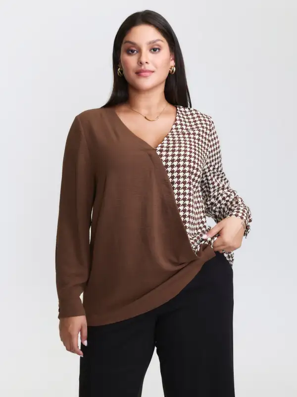 Checkered Contrast Button V-Neck Blouse