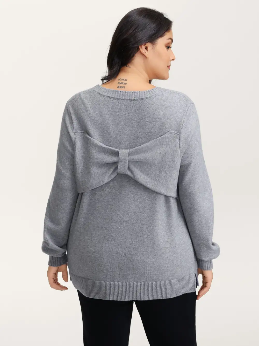 Bow Detail Ribbed Hem Pullover