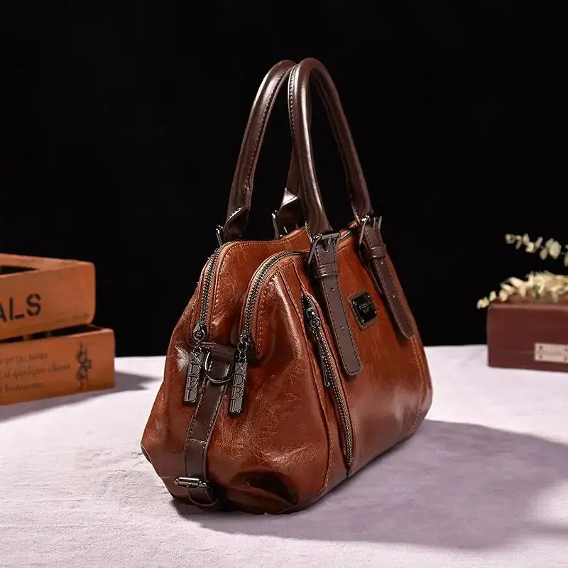 Vintage leather bag