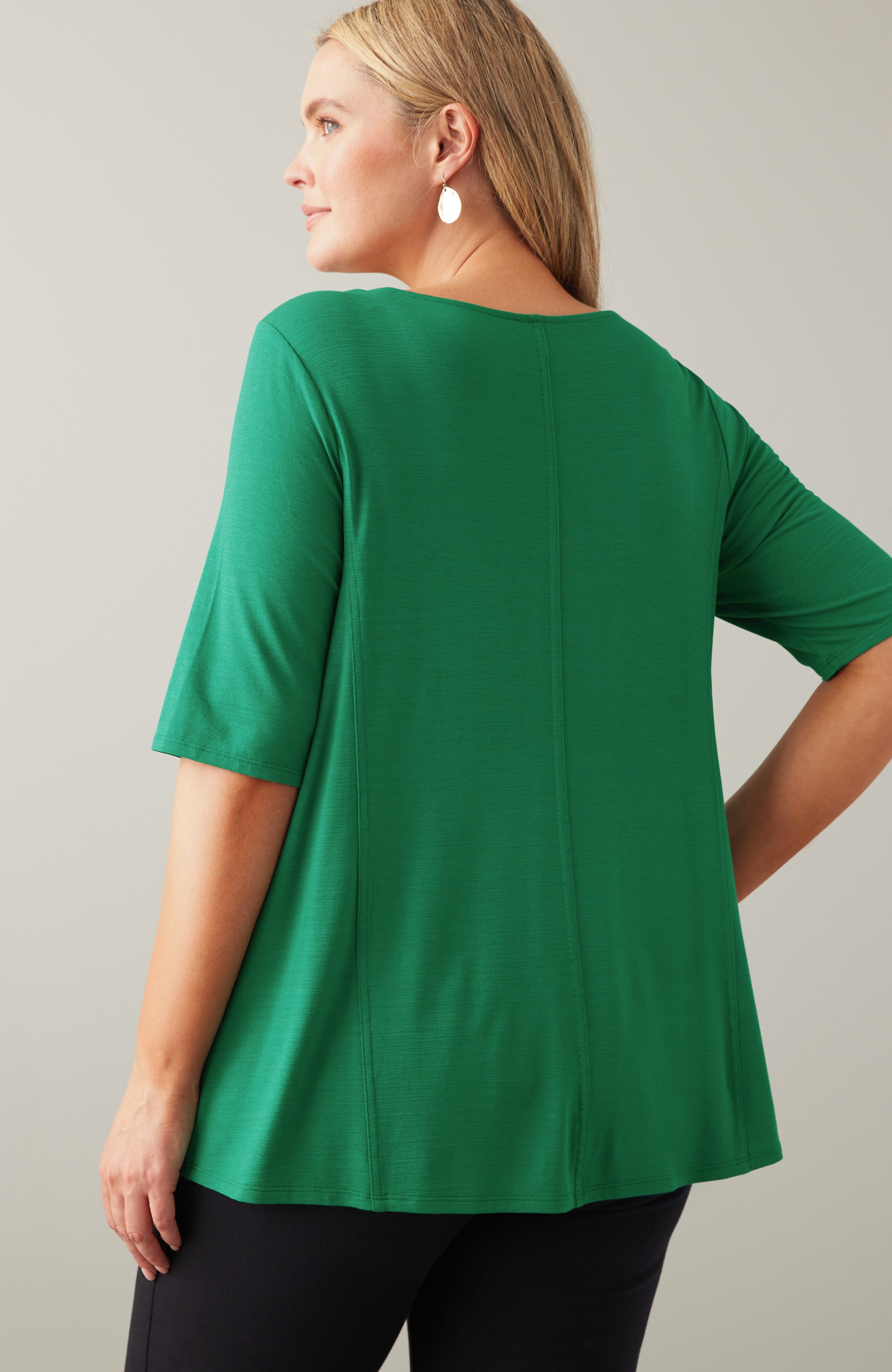 Wearever Slub-Knit Elliptical-Hem Top
