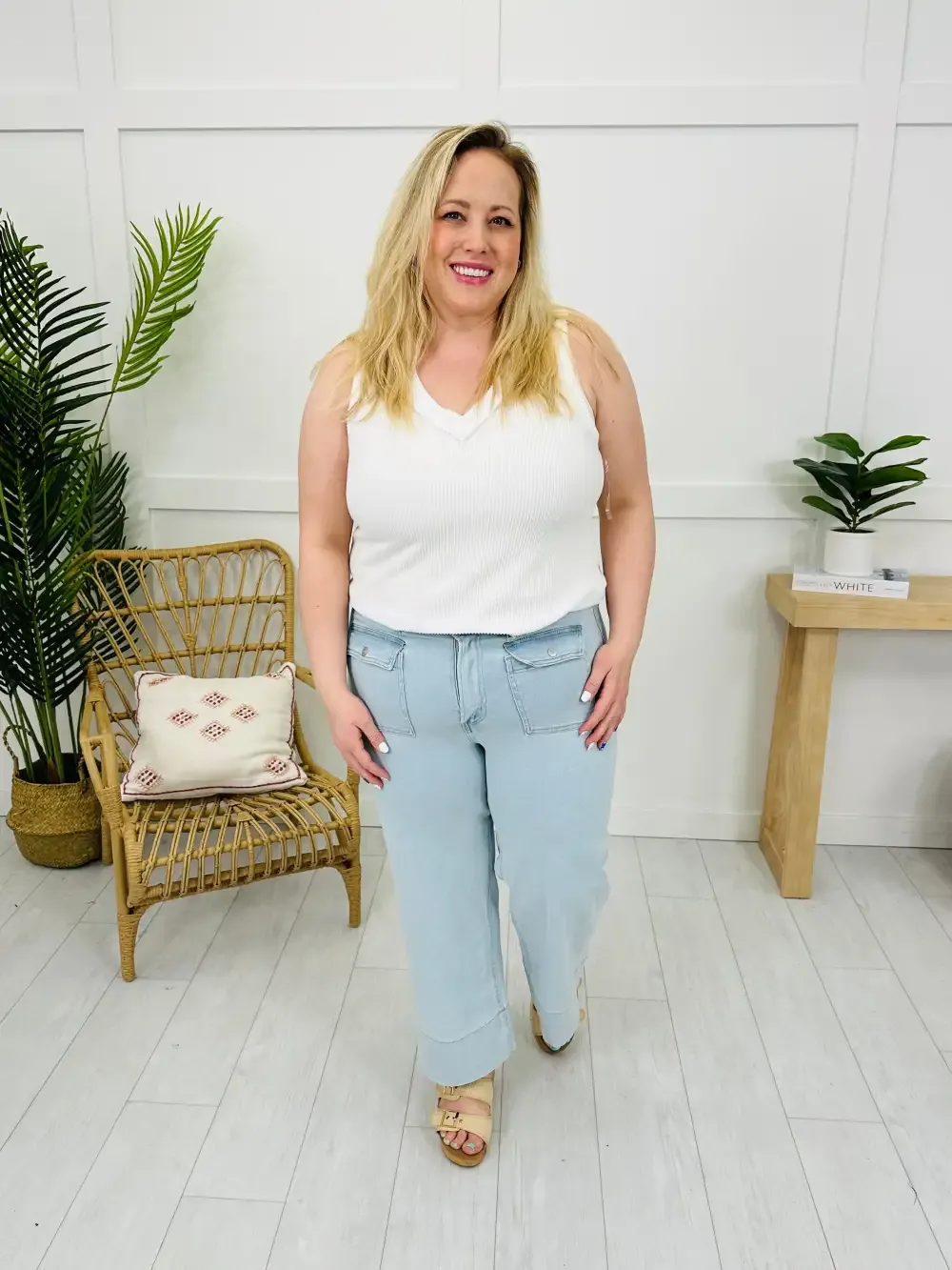 Mica Step Into Style Cropped Wide Leg Jeans