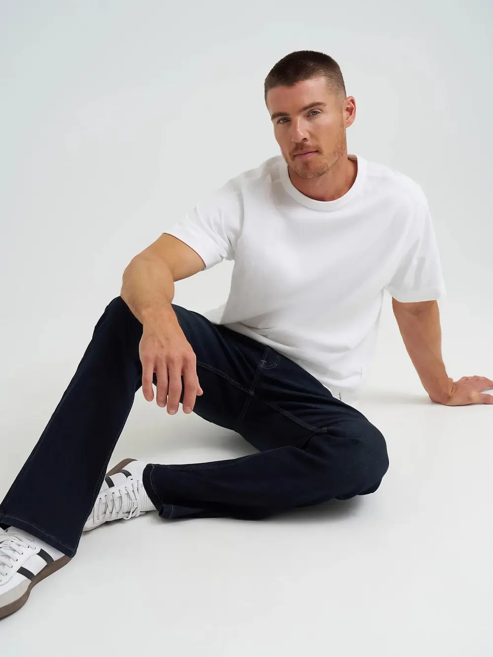 MEN'S FIVE STAR PREMIUM STRAIGHT FIT JEAN IN GARGOYLE