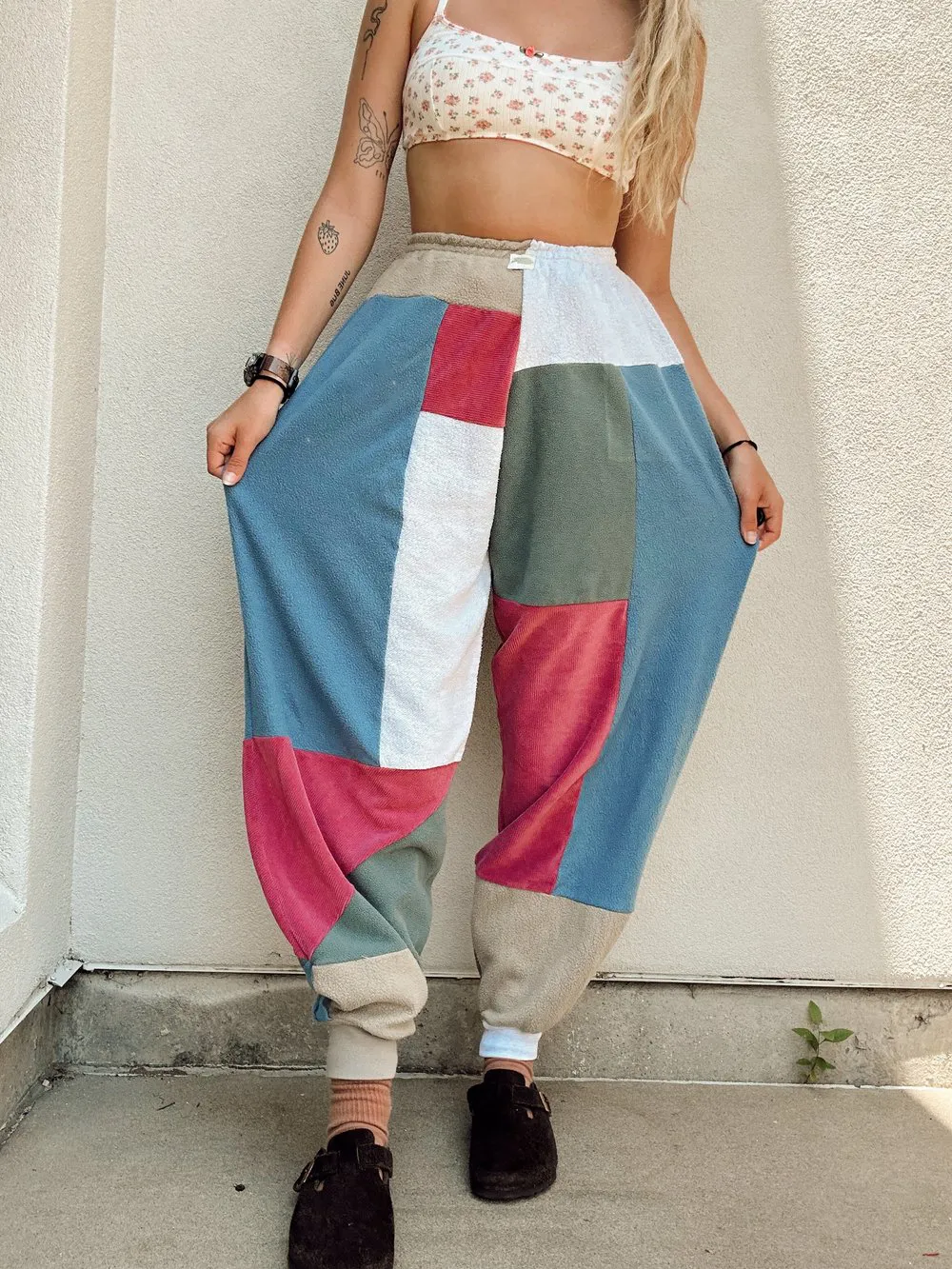 PATCHWORK SWEATS
