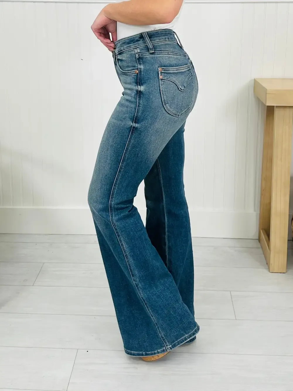 Judy Blue Trifecta Flare 2.0 with Tummy Control