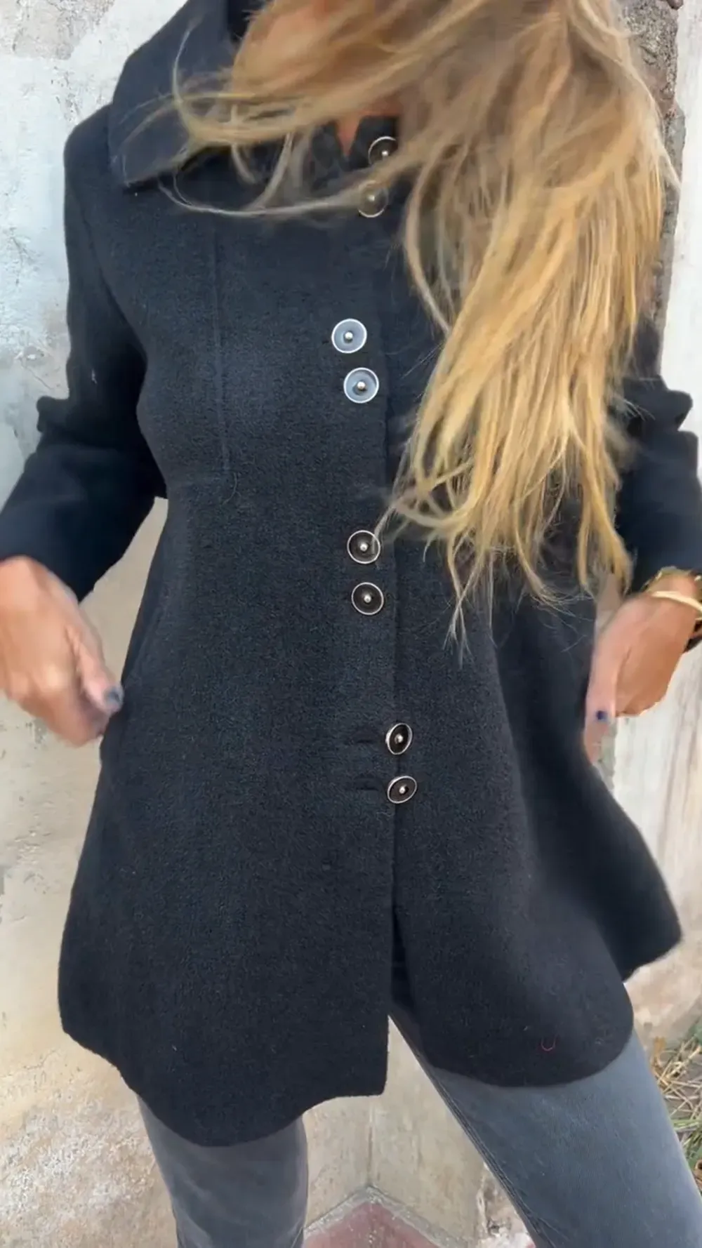 Wool Blend Buttoned Coat