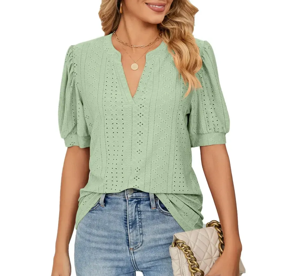 ✨Women's Loose Solid Color Hollow Bubble Short Sleeve Top