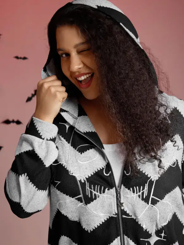 Wavy Stripe Skull Embroidery Zipper Hoodie