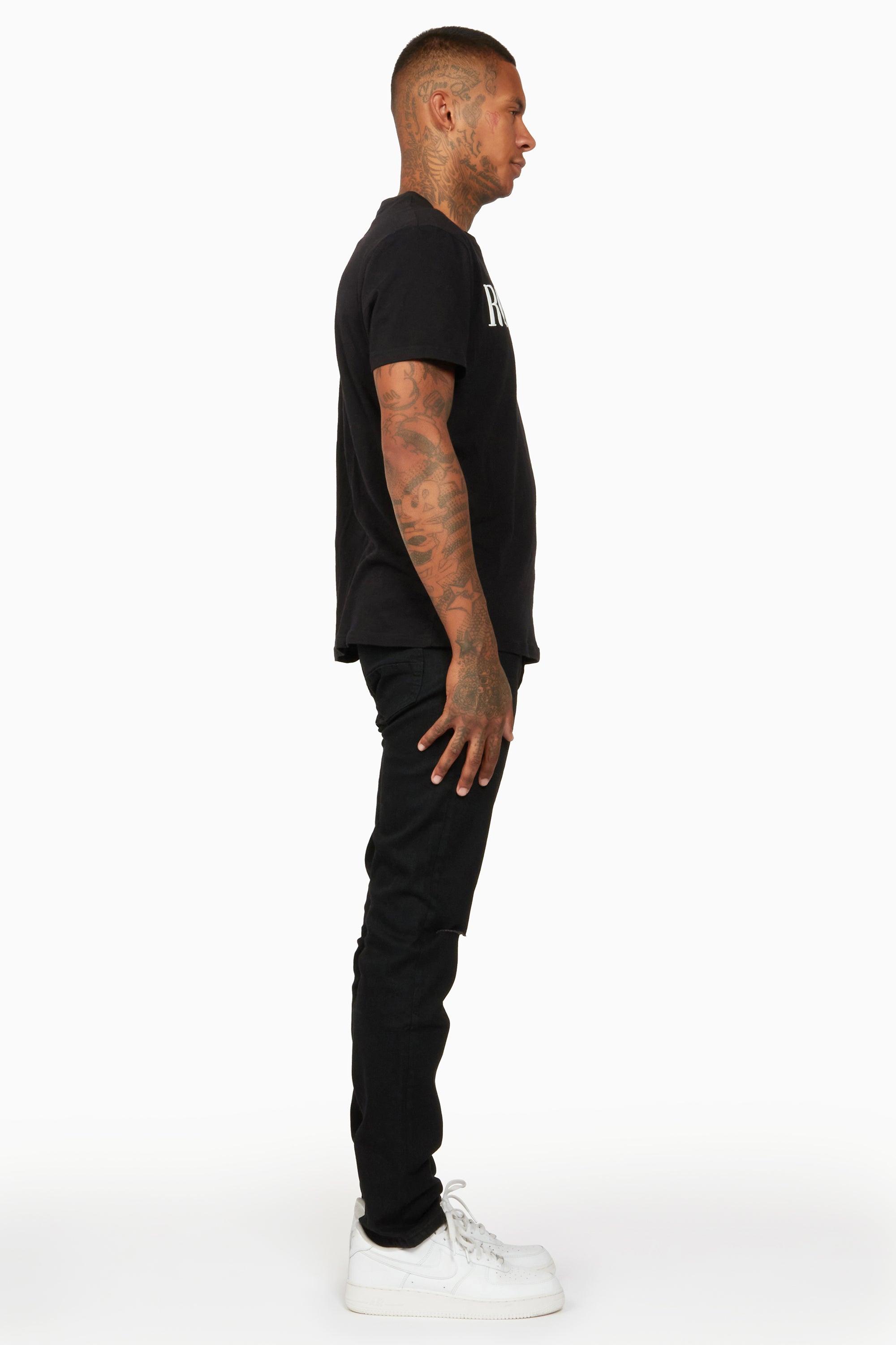 Oscar Black Knee Slit 5 Pocket Jean Straight Fit