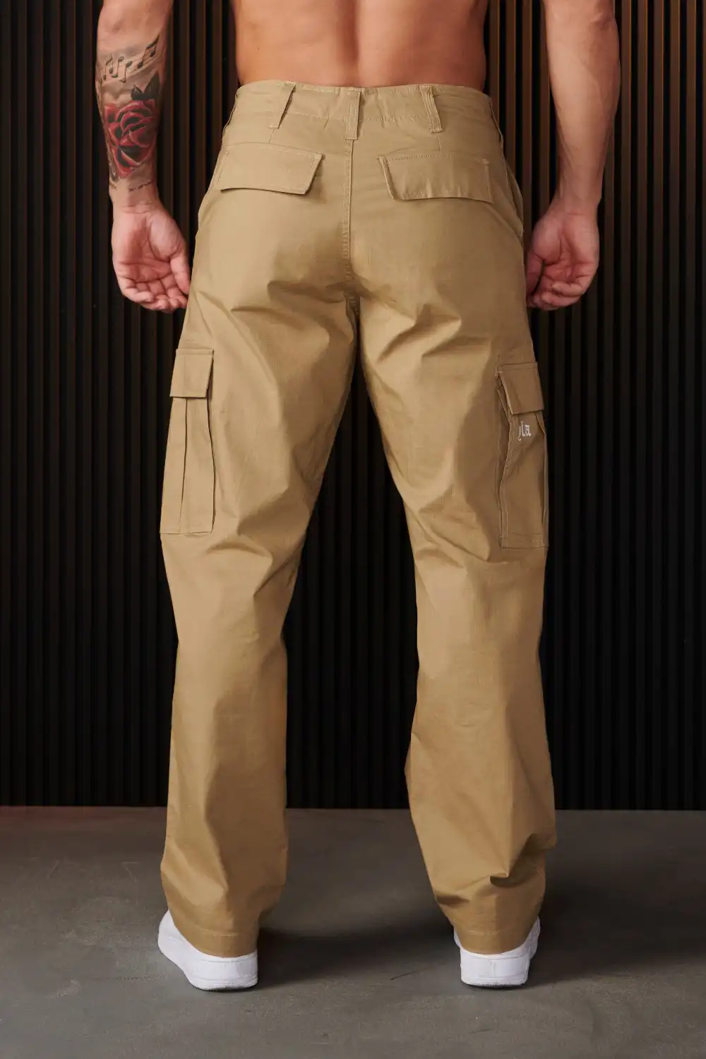 226 -  TrailBlaze Cargos