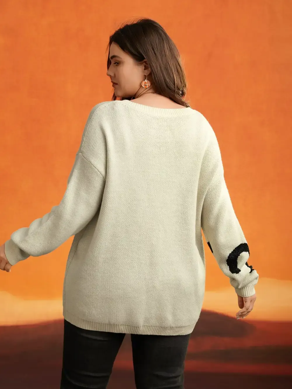 Mystic Cat Knit Crew Neck Pullover