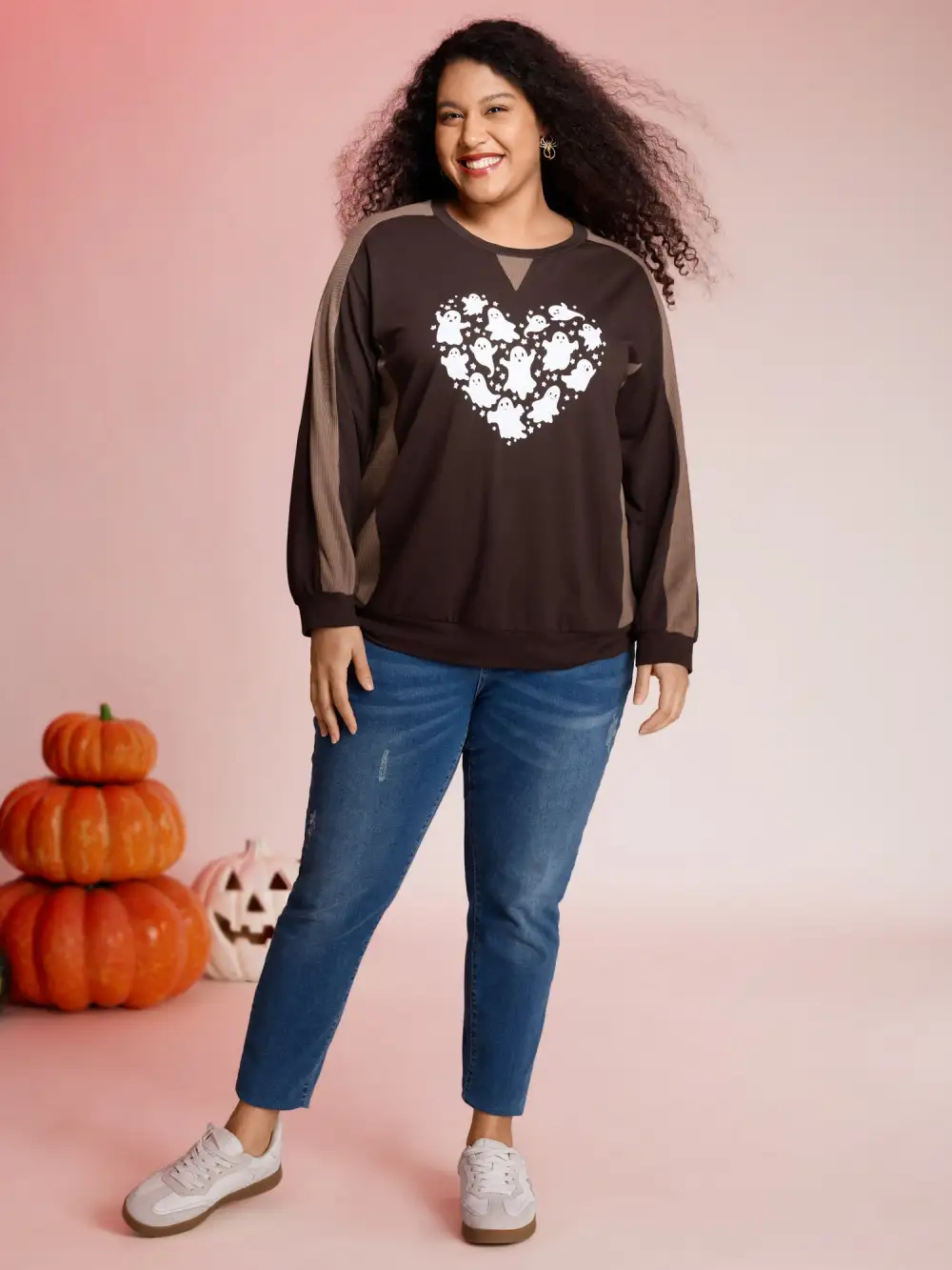 Haunted Heart Relaxed Fit Round Neck Sweatshirt