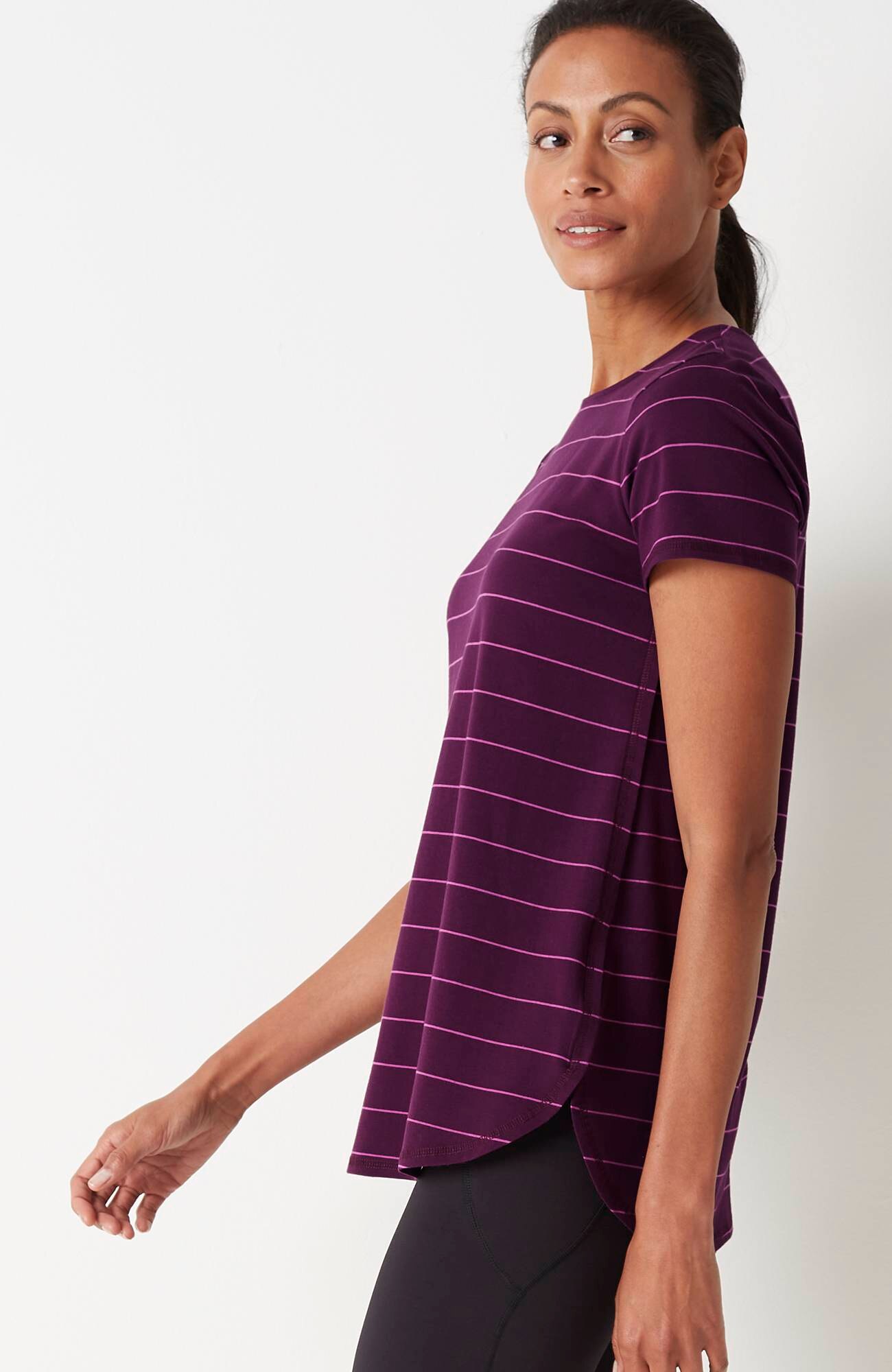 fit progress pima-stretch shirttail tee